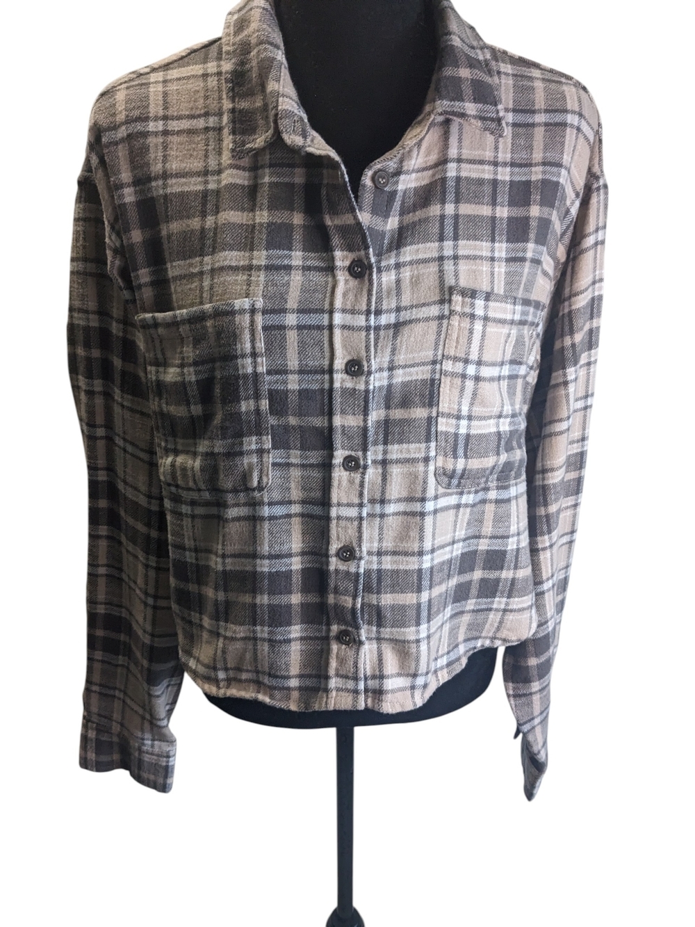 Love Tree Plaid Button-Front Crop Shirt Jacket - Taupe & Gray Size L